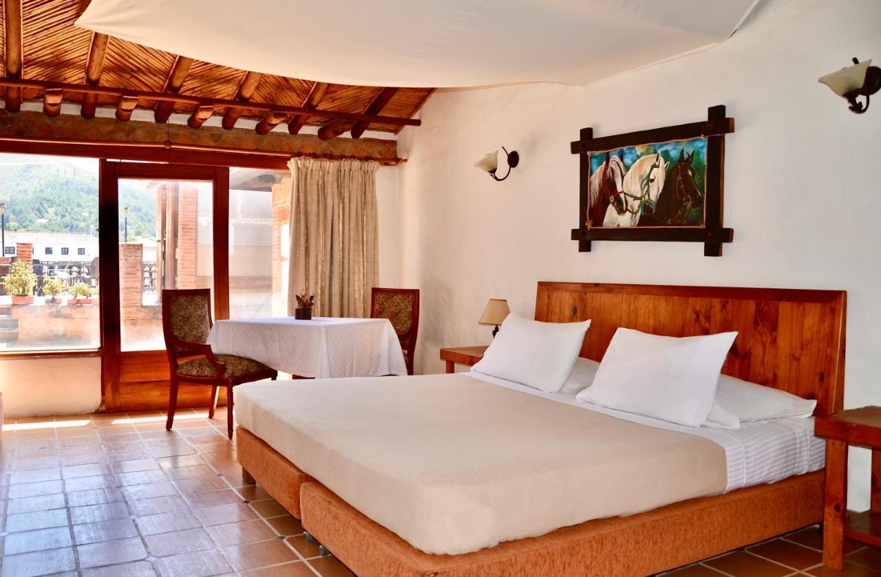 Hotel Plaza Mayor Villa de Leyva Buitenkant foto