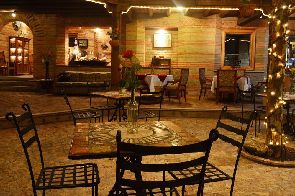 Hotel Plaza Mayor Villa de Leyva Buitenkant foto